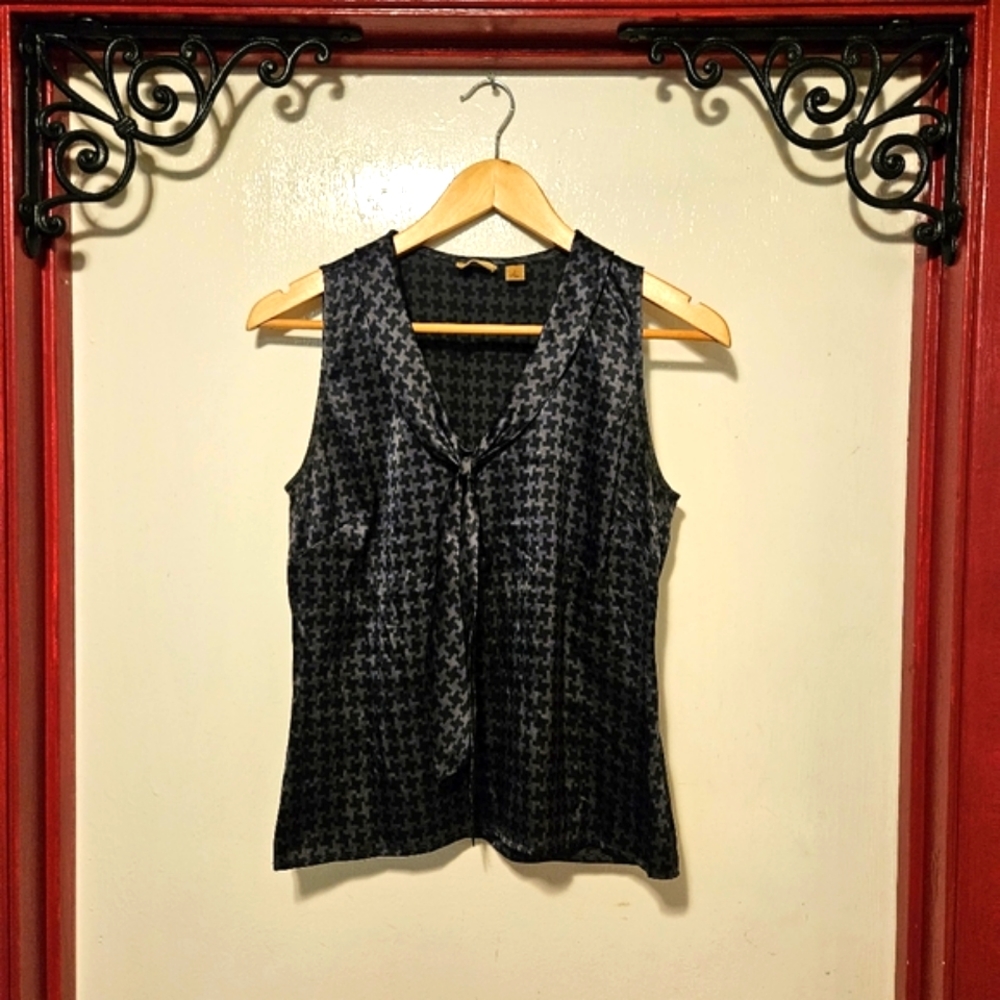 Caslon Silk Top